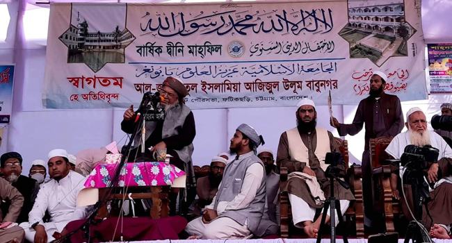আলেম-ওলামা ও কওমী মাদরাসা নিয়ে মুখ সামলে কথা বলুন : বাবুনগরী