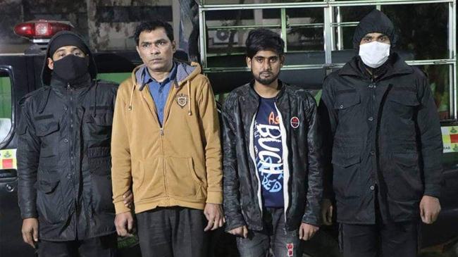 আশুলিয়ায় জাল সার্টিফিকেট তৈরি করে বিক্রির অভিযোগে আটক ২