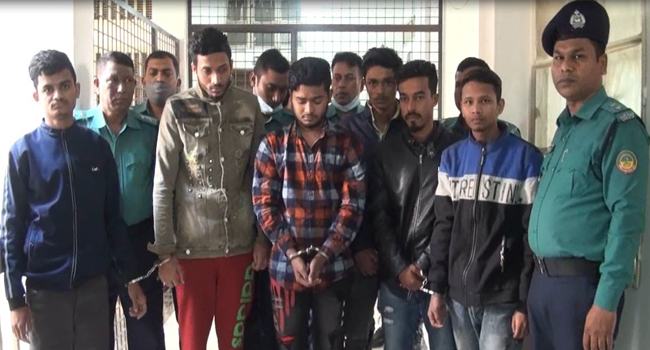 গাজীপুরে আধিপত্য ধরে রাখতে কুপিয়ে হত্যা, কলেজছাত্রসহ গ্রেফতার ৬