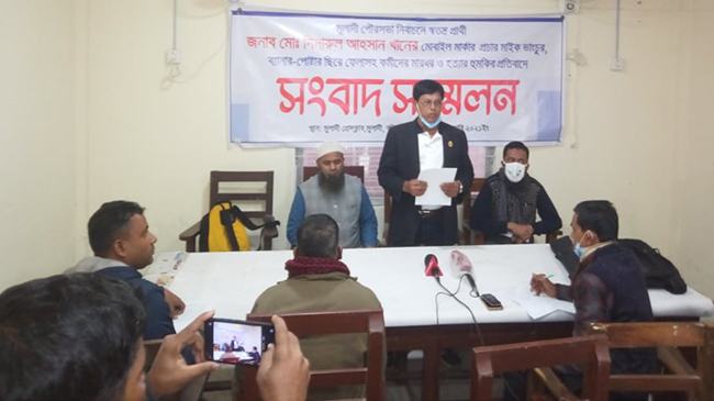 মুলাদীতে স্বতন্ত্রপ্রার্থীর গাড়ি ভাংচুর