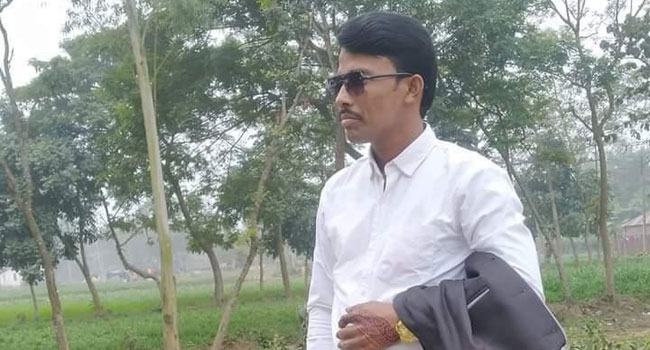 পরকীয়ায় বাধা দেয়ায় স্ত্রীকে অমানুষিক নির্যাতন, স্বামীর লাথিতে সন্তান প্রসব