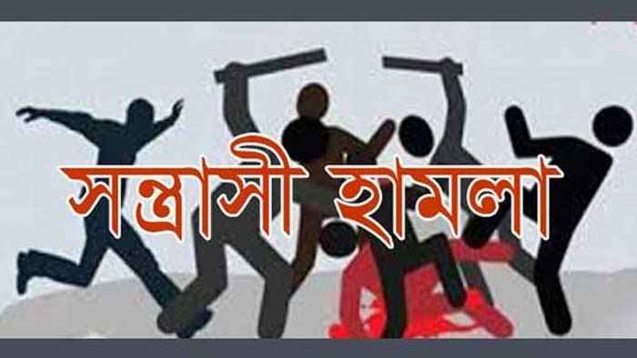 সোনাগাজীতে সাংবাদিকের ওপর যুবলীগ নেতার হামলা