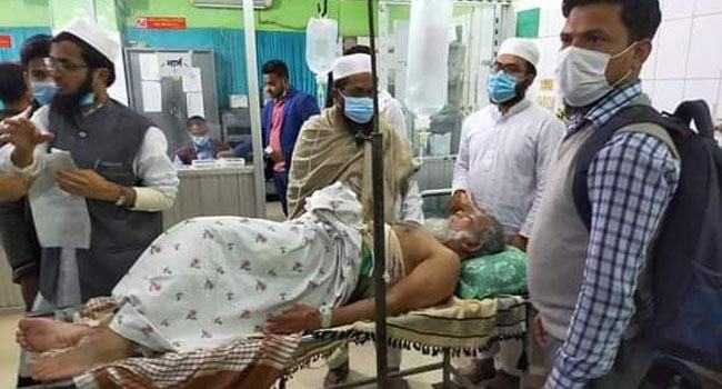 হেফাজত নেতা মুফতি জসিম উদ্দিনকে ছুরিকাঘাত