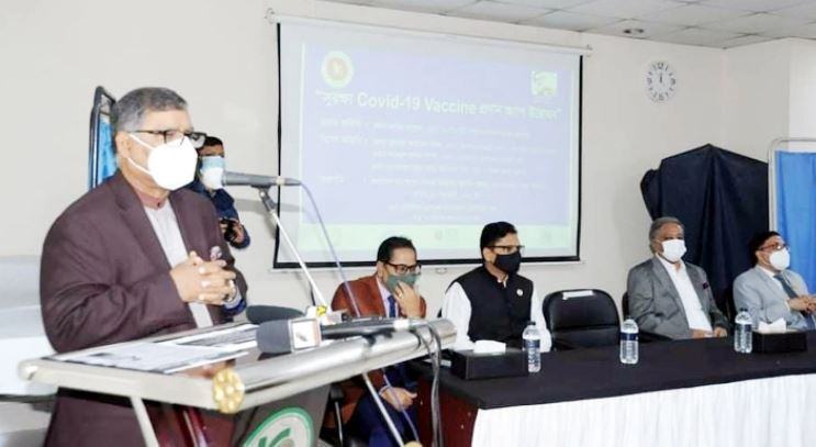 টিকা নিয়ে কোনো অঘটনের কথা শুনিনি : স্বাস্থ্যমন্ত্রী