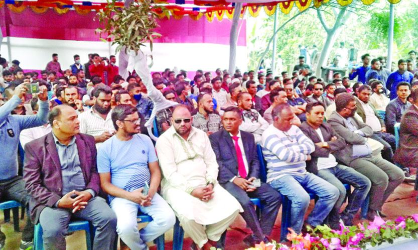 খেতাব কেড়ে নেয়া ইতিহাস বিকৃতির অংশ