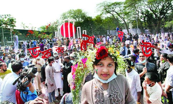 সীমিত আয়োজনে ভাষাশহীদদের শ্রদ্ধা