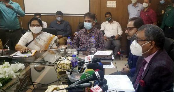 চুক্তি অনুযায়ী ভ্যাকসিন দিতে সিরামকে চাপ দিচ্ছে বাংলাদেশ