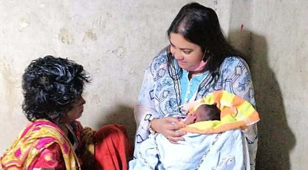 সেই পাগলি ও নবজাতকের পাশে দাড়ালেন ইউএনও নাহিদা বারিক