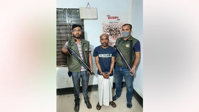 অপরাধীচক্রের অপকর্ম জেনে ফেলায় হত্যা করা হয় অটোরিকশাচালককে