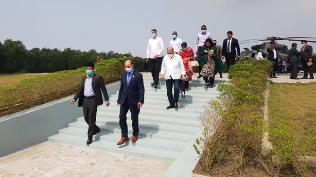 ভাসানচর পরিদর্শন করল ওআইসি প্রতিনিধি দল