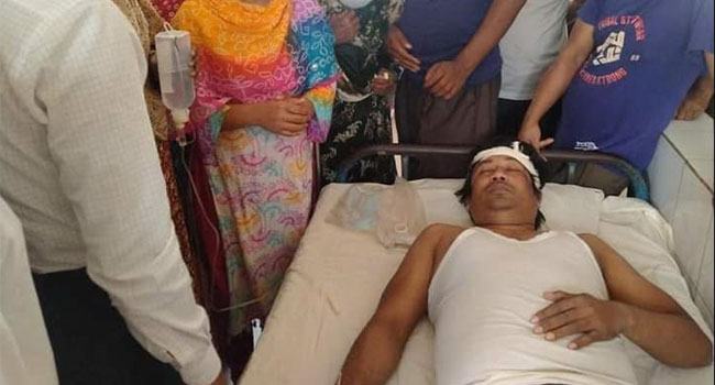 ৭ মার্চের র‍্যালিতে ছবি তোলা নিয়ে আওয়ামী লীগের দু’পক্ষের মারামারি : আহত ৩ জন