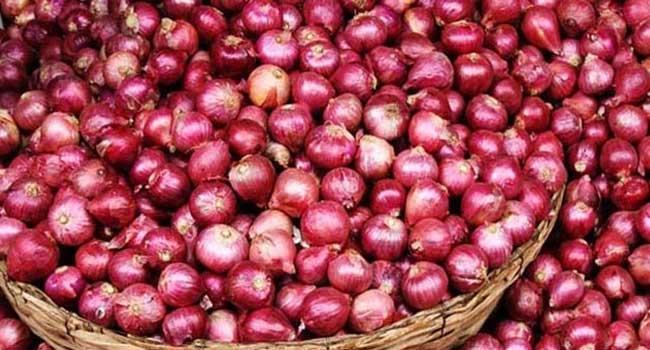 পেঁয়াজের বাজারে আবারো নৈরাজ্য
