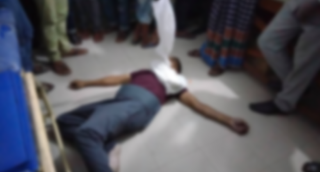 বালিয়াকান্দিতে চিকিৎসকের ঝুলন্ত লাশ উদ্ধার