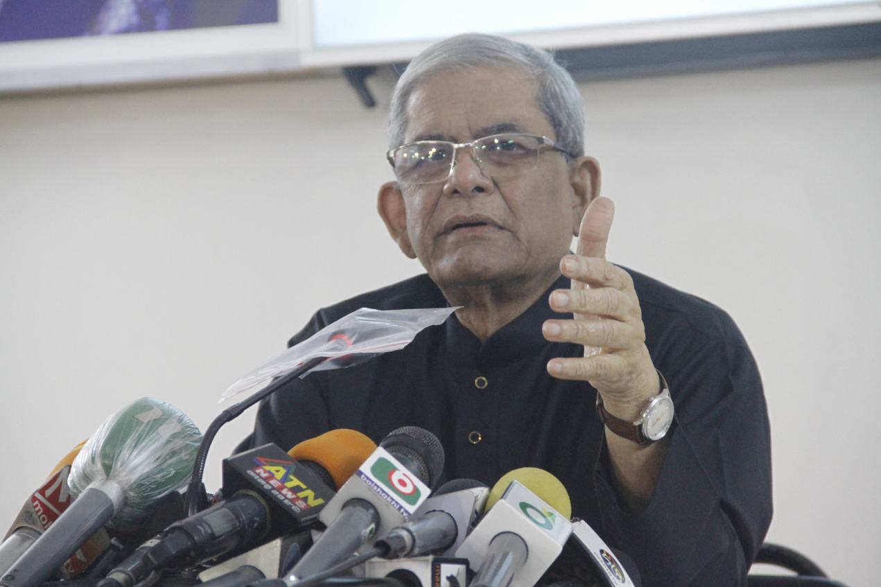 সরকার ভারতকে শুধু দিচ্ছে, কিছুই পাচ্ছে না : মির্জা ফখরুল