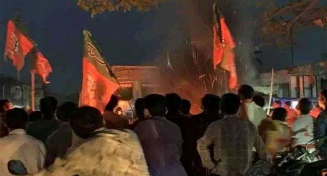 নব্য, আদি, অভিবাসী ঝামেলায় পশ্চিমবঙ্গে ভোট কমবে বিজেপির?