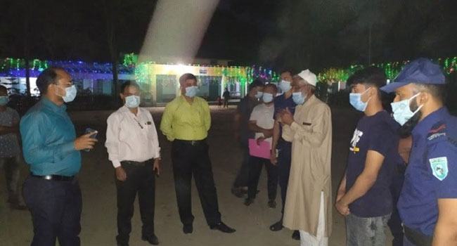 কালোবাজারে ওএমএসের আটা বিক্রি করতে গিয়ে আটক আ’লীগ নেতা
