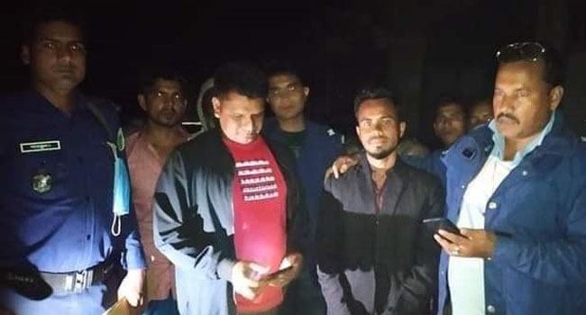 শাল্লা থানার ডিজিটাল নিরাপত্তা আইনে ঝুমন দাসকে গ্রেফতার দেখালো পুলিশ