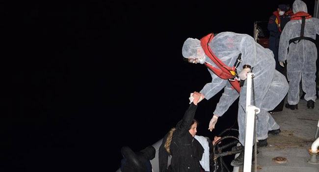 এজিয়ান সাগর থেকে ৭১ শরণার্থীকে তুর্কি কোস্ট গার্ডের উদ্ধার