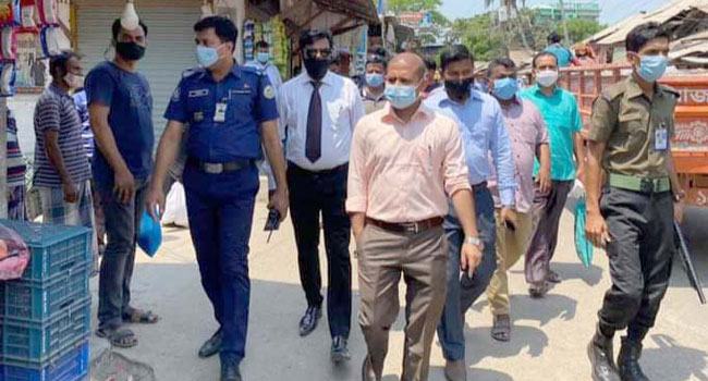 লকডাউন কার্যকরে কঠোর অবস্থানে দশমিনার প্রশাসন