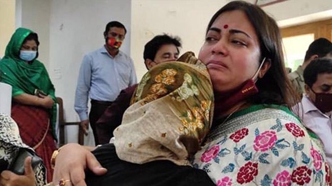 আবেগঘন বিদায় বেলায় অশ্রুসিক্ত ইউএনও