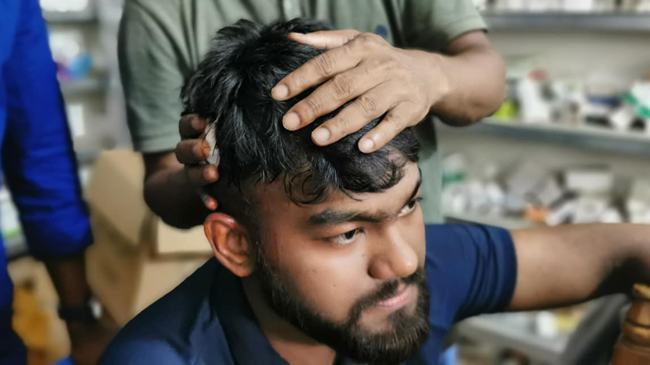 কোম্পানীগঞ্জে ফের কাদের মির্জা ও বাদল সমর্থকদের সংঘর্ষে আহত ১০