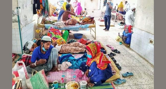 দুমকিতে ডায়রিয়ায় ৪ জনের মৃত্যু, বেড ও স্যালাইন সঙ্কট