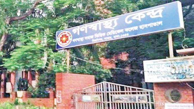 গণস্বাস্থ্য ভ্রাম্যমাণ চিকিৎসাদলের বাড়িতে গিয়ে করোনা চিকিৎসা