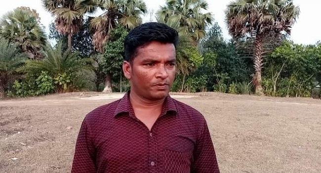 মামলা করে এলাকা ছাড়া ভুক্তভোগীর পরিবার, প্রকাশ্যে ঘুরে বেড়াচ্ছেন আসামি