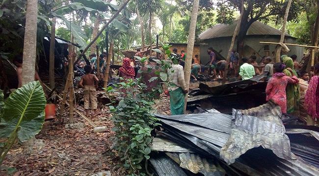 বালিয়াকান্দির বসতবাড়িতে আগুন, ৩ লাখ টাকার মালামাল পুড়ে ছাই