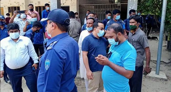 উখিয়ায় পুলিশ-জনতা সংঘর্ষ : গুলিবিদ্ধসহ আহত ২০