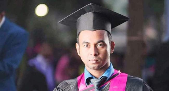 সরকারি চাকরি করা হলো না শাহাদাতের