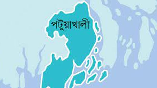 জমি ফিরে পেতে দ্বারে দ্বারে ঘুরছেন দশমিনায় আনোয়ার