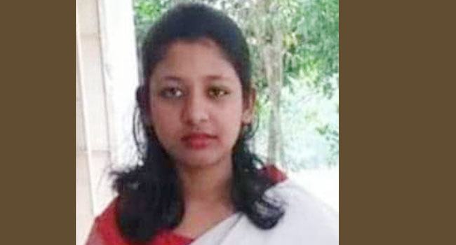 ভালুকায় রিকশার চাকায় ওড়না পেঁচিয়ে স্কুলছাত্রীর মৃত্যু