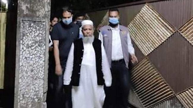 সিলেটে মসজিদ থেকে হেফাজত নেতা গ্রেফতার