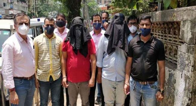 মুম্বাইয়ে ২৪ কোটি টাকার ইউরোনিয়ামসহ গ্রেফতার ২