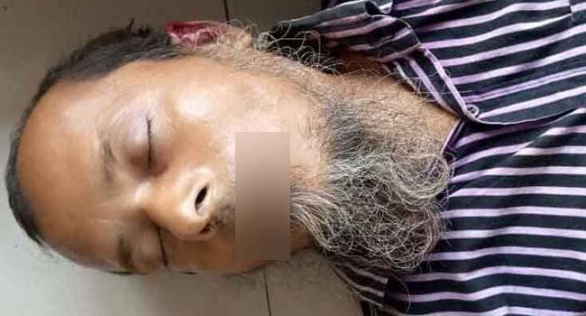 কালিগঞ্জে ট্রাকের নিচে ঝাঁপ দিয়ে এক ব্যক্তির আত্মহত্যা