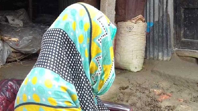 স্কুলছাত্রী অপহরণ, ১ মাস আটকে রেখে ধর্ষণ
