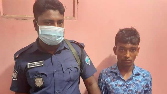 নোয়াখালীতে শিশু ধর্ষণের অভিযোগে ফেরিওয়ালা গ্রেফতার