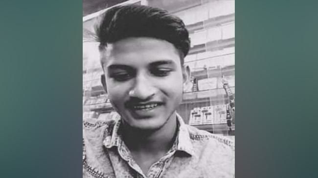মানিকগঞ্জে কিশোরের ঝুলন্ত লাশ উদ্ধার
