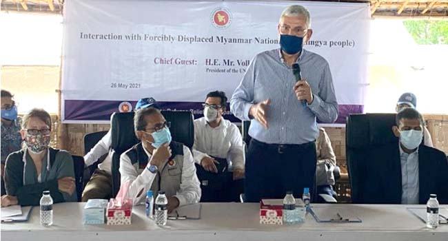 ‘রোহিঙ্গাদের মিয়ানমারের নাগরিকত্ব দিয়ে ফেরত পাঠাতে চাই’