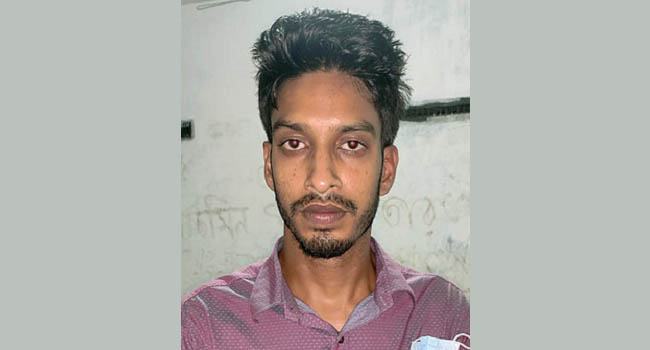 ধুনটে পুলিশ পেটানোর মামলায় জুয়াড়ি গ্রেফতার