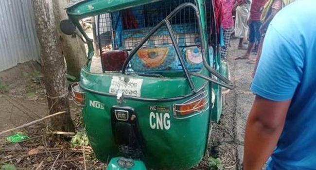ঘিওরে সড়ক দুর্ঘটনায় সিএনজিচালক নিহত