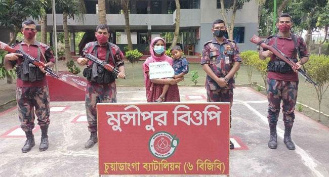 দামুড়হুদা সীমান্তে অবৈধ প্রবেশ : আটকদের কোয়ারেন্টিন না করে চালান