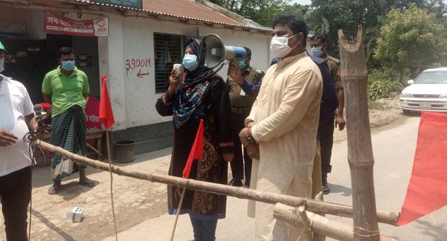 দামুড়হুদায় চলছে লকডাউন, ভারতীয় অনুপ্রবেশ ঠেকাতে সতর্ক অবস্থানে বিজিবি