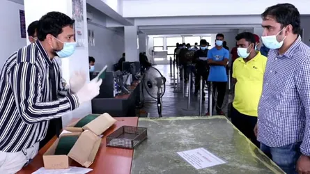 করোনার মধ্যেও ১ লাখ ১৫ হাজার পাসপোর্ট বিতরণ মালয়েশিয়া দূতাবাসের
