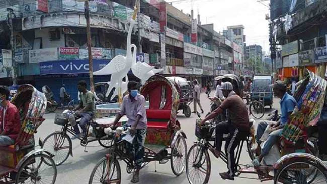 কুষ্টিয়ায় বাজার লকডাউন করলো প্রশাসন