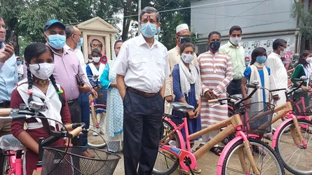 নারী-পুরুষের সমতা ছাড়া উন্নয়ন অসম্ভব : এনবিআর চেয়ারম্যান