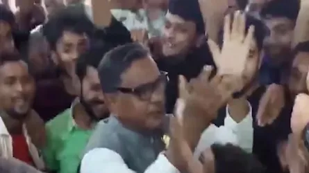 দোয়ার মাহফিলে কাদের মির্জার নাচের ভিডিও ভাইরাল