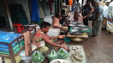 মাছের সাথে কাঁচা মরিচ ফ্রি