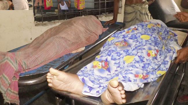 রংপুরে পানিতে ডুবে ভাই বোনের মৃত্যু